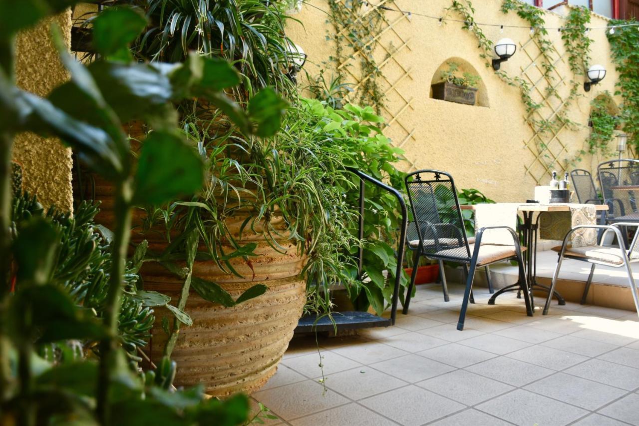 Family Hotel Apolonia Sozopol Buitenkant foto
