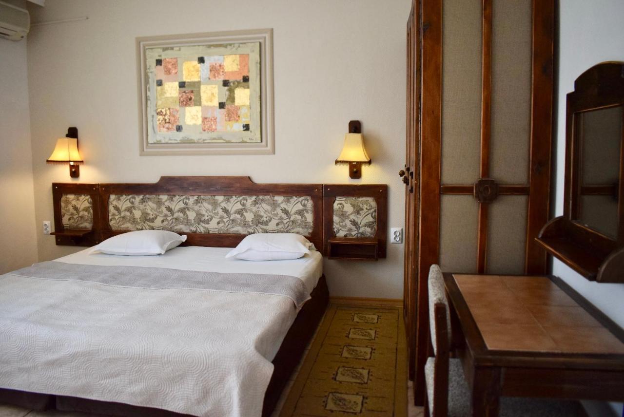 Family Hotel Apolonia Sozopol Buitenkant foto